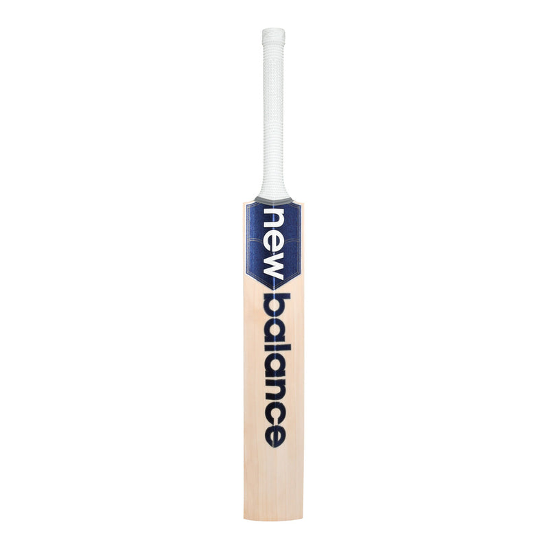 New Balance DC 800 Junior Cricket Bat