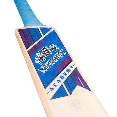 Newbery Academy Grade 4 Cricket Bat