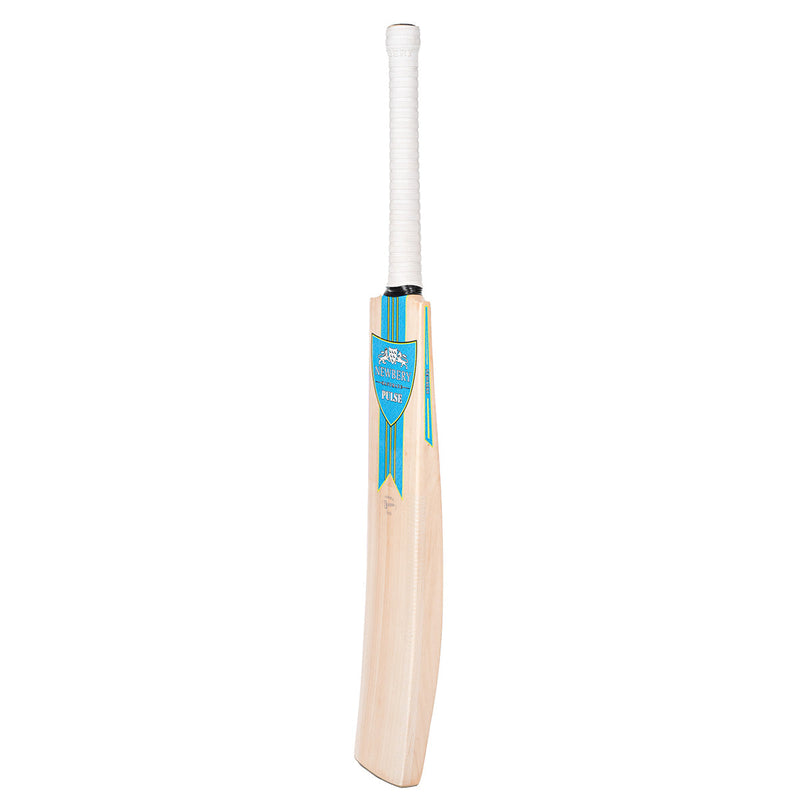 Newbery Pulse 5* Junior Cricket Bat