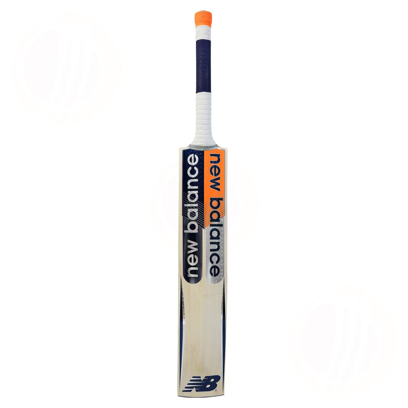 New Balance DC 880 Junior Cricket Bat - 2022